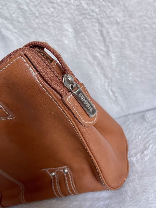 Оригинална дамска чанта Fossil, естествена кожа страхотен цвят