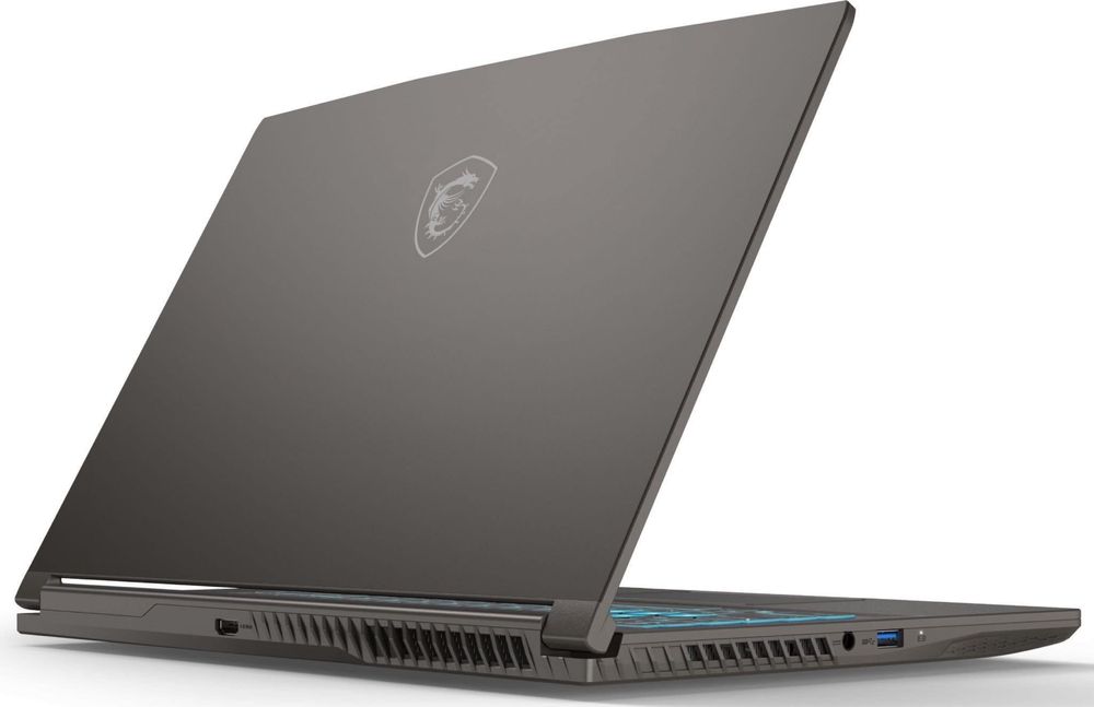 Геймърски лаптоп MSI