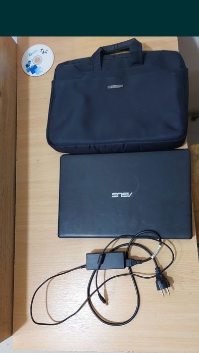 Noutbok Asus sotiladi