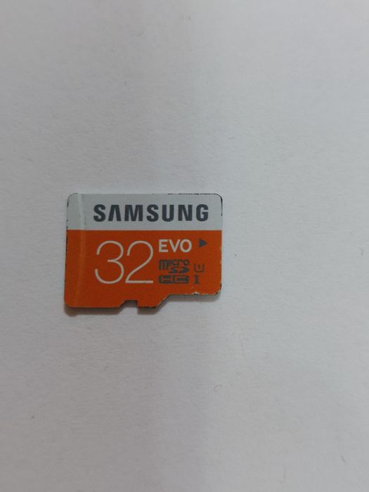 Samsung 32GB EVO UHS-I microSDHC