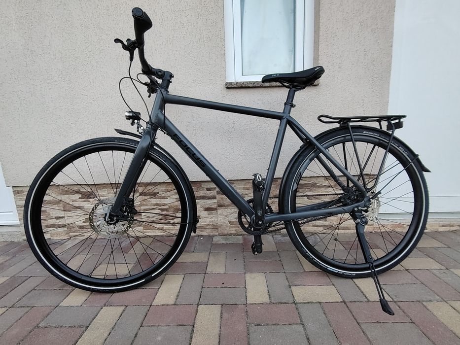 Bicicleta Focus Planet pe curea