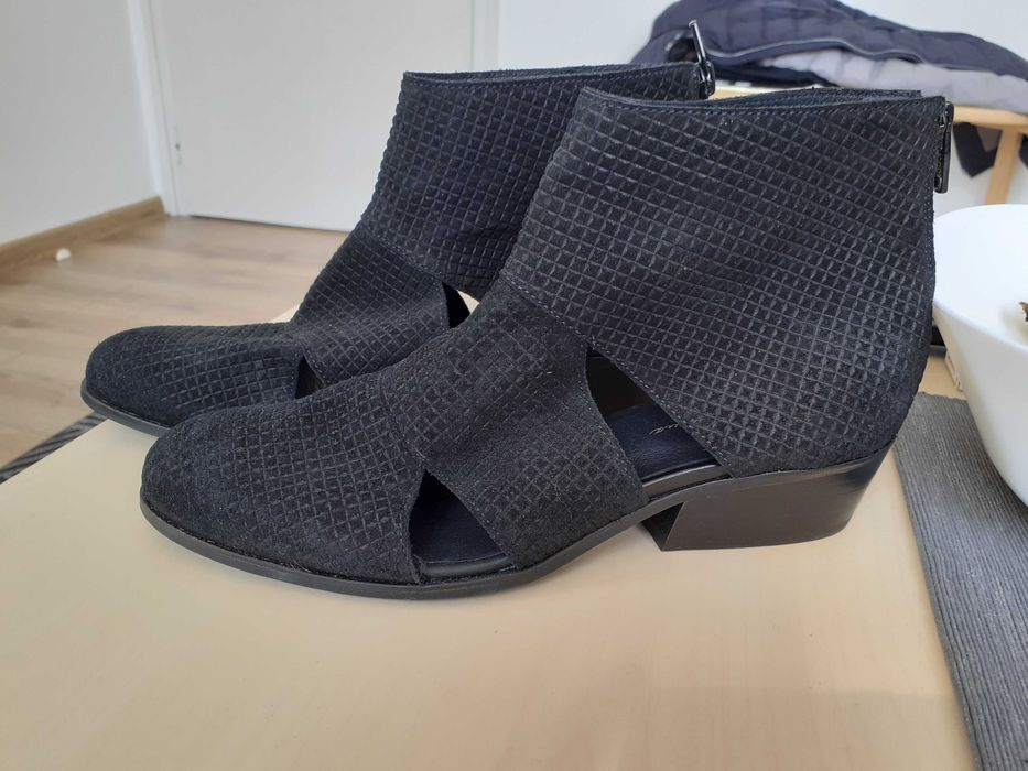 Дамски боти Sofia Cruz - естествен велур и кожа