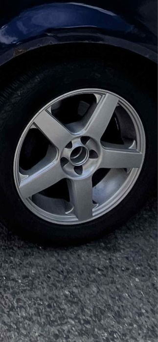 Vand 4 roti in stare noua folosit 2 luni