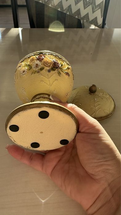 Шкатулка для украшений