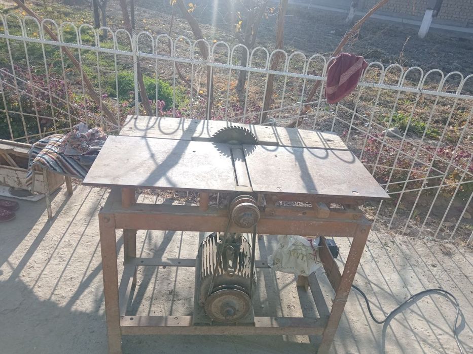 Stanok sotiladi ishlashi Yaxshi