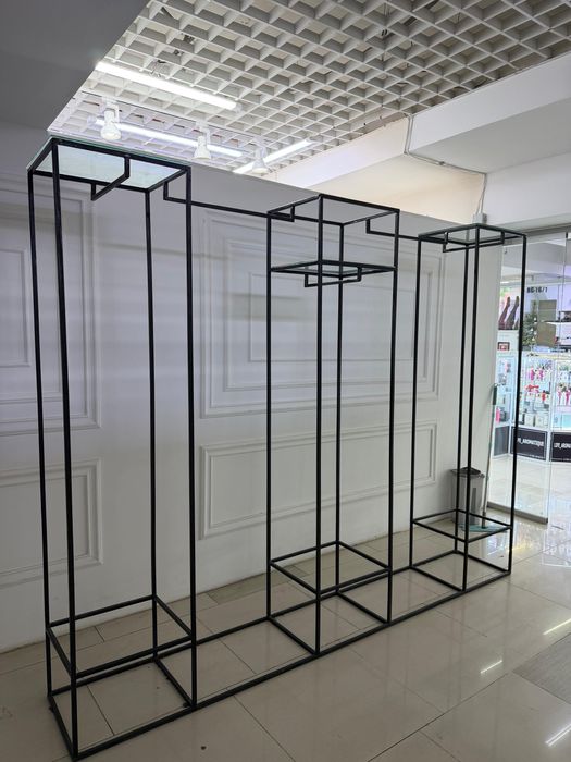 Продам рейл для бутика