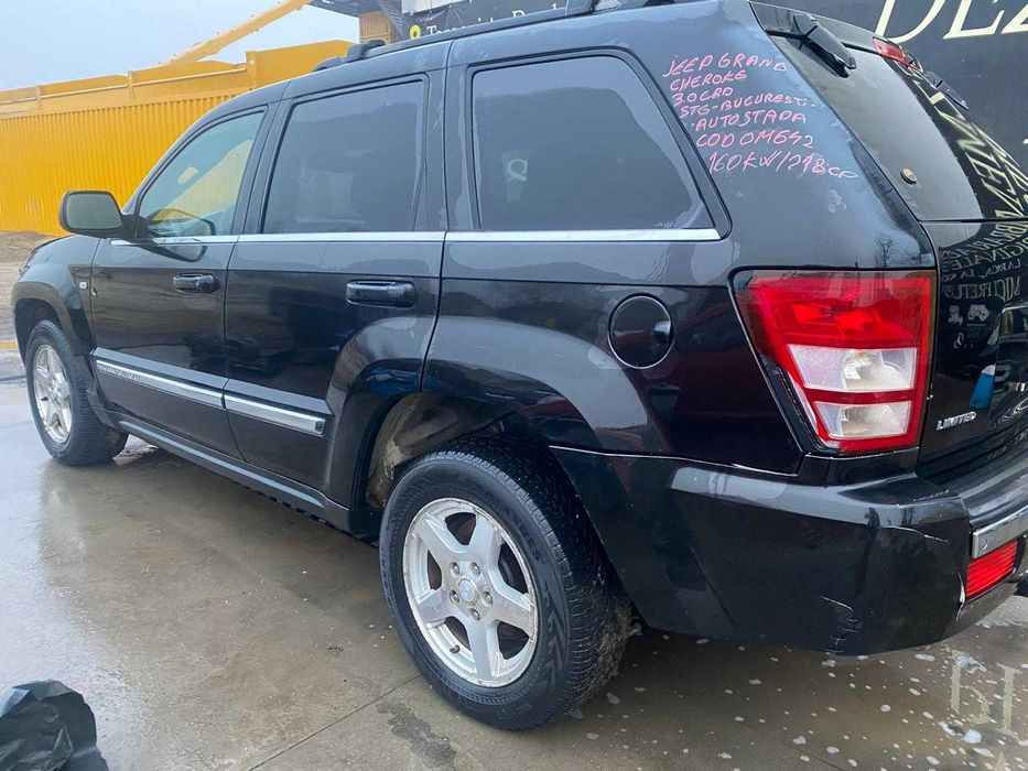 dezmembrez jeep grand cherokee 3.0d/bara fata grand cherokee/far