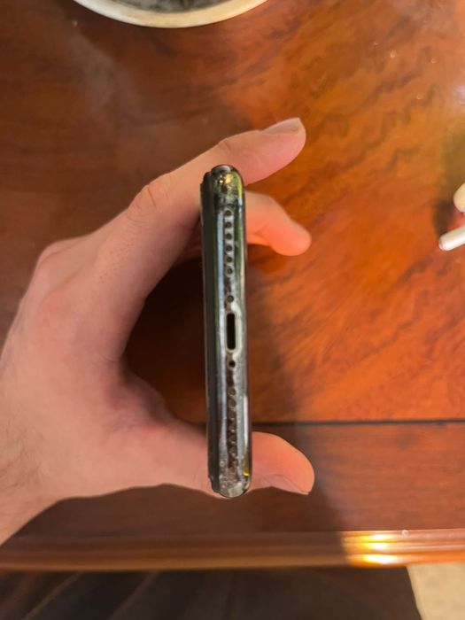 Продаеться Iphone X