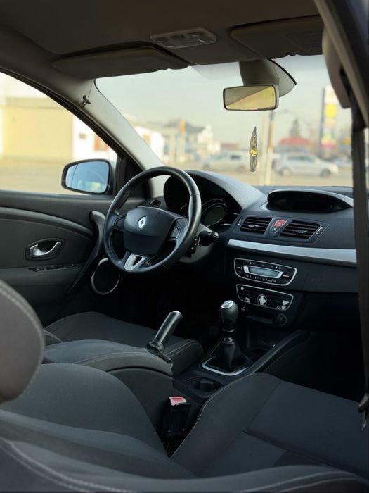 Renault Megane 3 // 1.5 // 2010 // Keyless // Pilot Automat