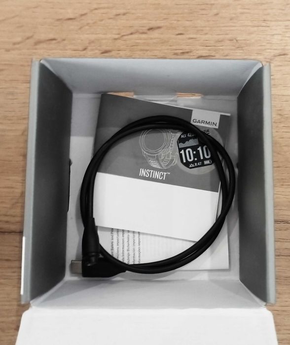 GARMIN Instinct с Гаранция