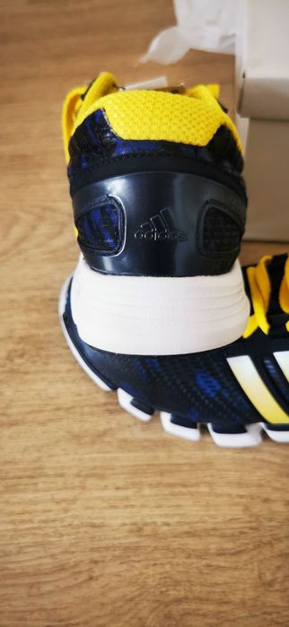 Нови оригинални Mаратонки Adidas Adipure Crazy Quick  40 номер