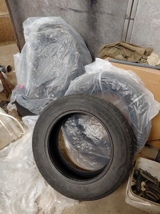 4 бр. Hankook Kinergy 4S 205/60/16 Всесезонни