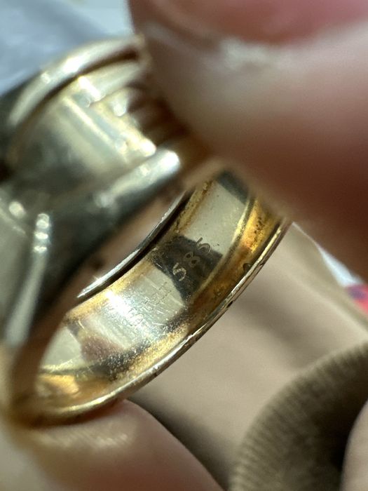 продам кольцо булгари 18 р