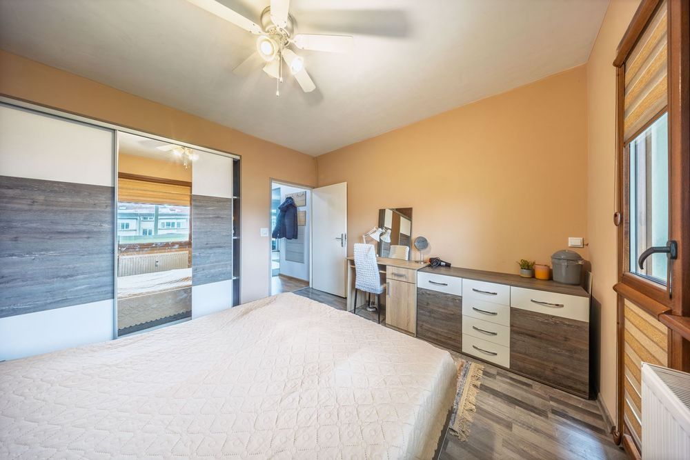 3-стаен в Плевен-Широк център площ 85 цена 143000