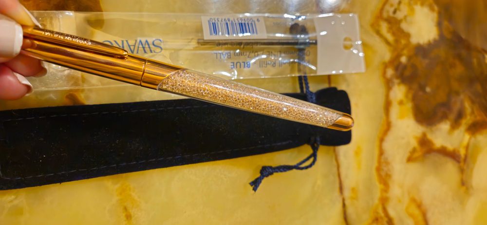 Чисто нова писалка Swarovski