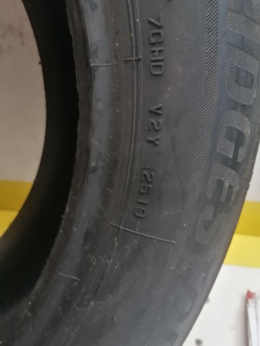 225/60/18 2*Bridgestone iarna 104h dot 2519.   4,,97mm