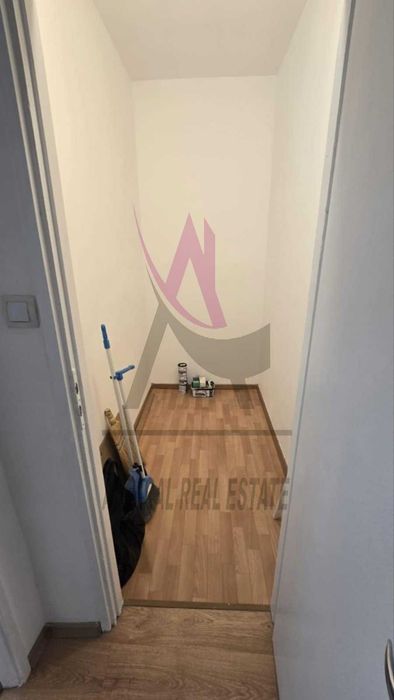 Продава се Тристаен апартамент в Варна, Базар Левски - 68 кв.м за 2927 €/кв.м - Снимка #3