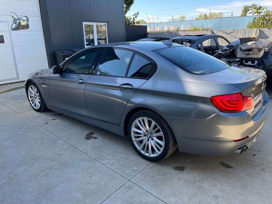 Dezmembrez BMW F10 530d 245cp N57 2010 an 110000 mile interior sport