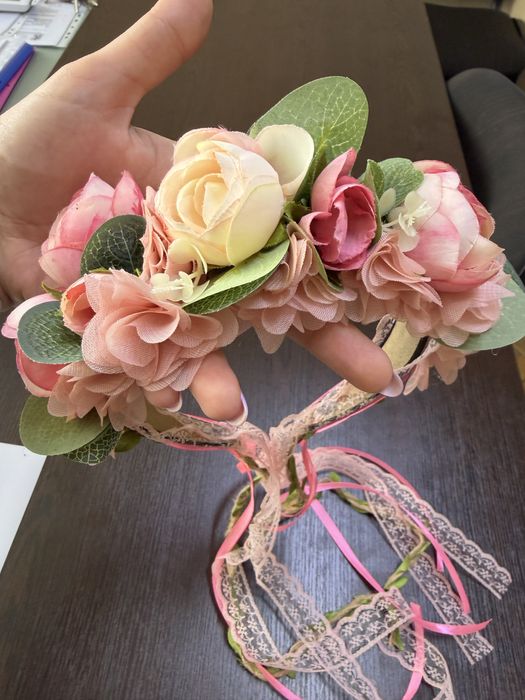 Диадема за цветница