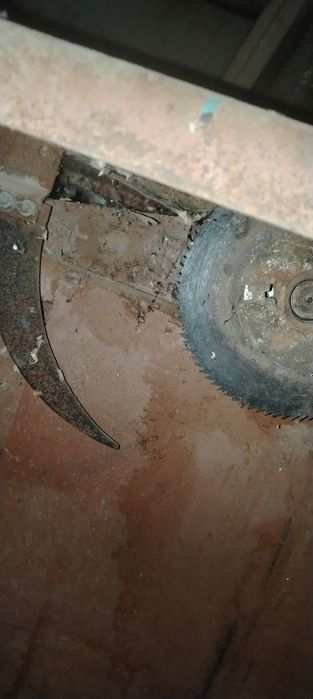 Ag'ash stanok satiladi