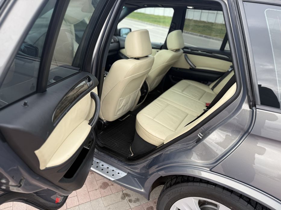 Bmw x5 3.0д 218коня