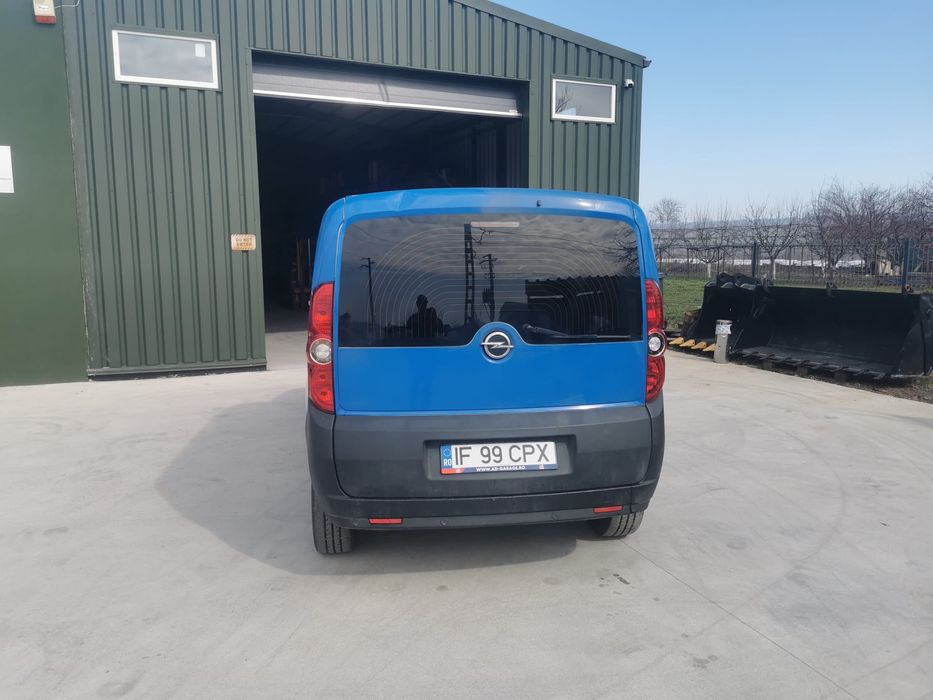 Opel Combo L2H1 1.3 CDTi