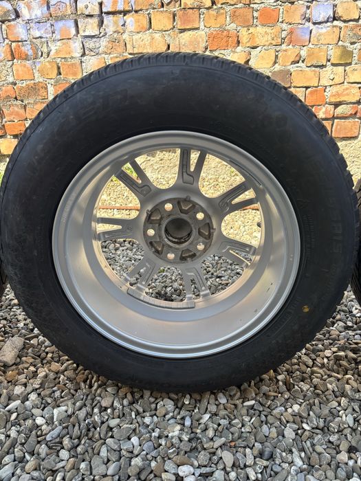 Set jante aliaj R 15 (5x112) cu anvelope 195/65R15, merg pe Seat,VW,Skoda,Audi