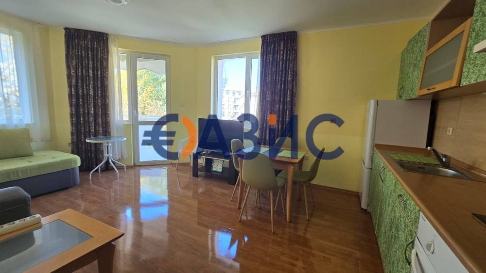 Продава се Тристаен апартамент в к.к. Слънчев бряг - 80 кв.м за 549 €/кв.м - Снимка #1