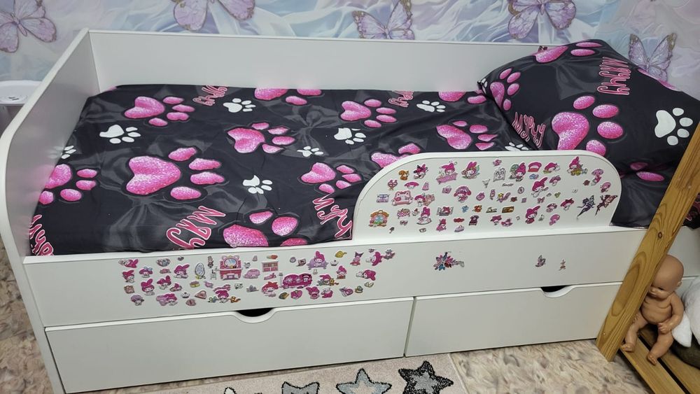 Продам детскую кроватку