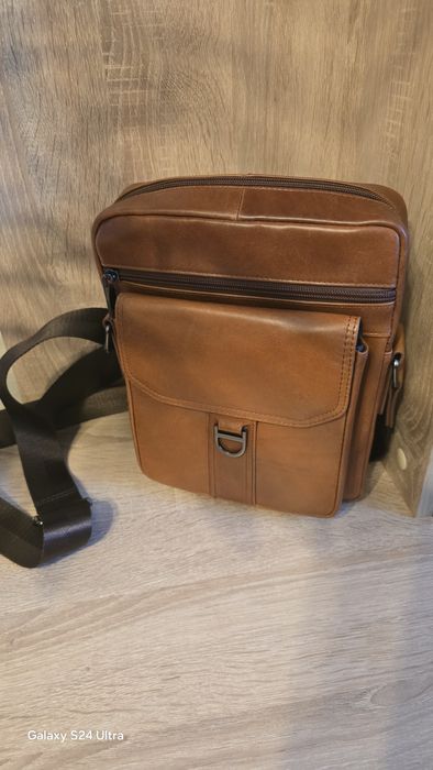 Елегантна чанта от естествена кожа