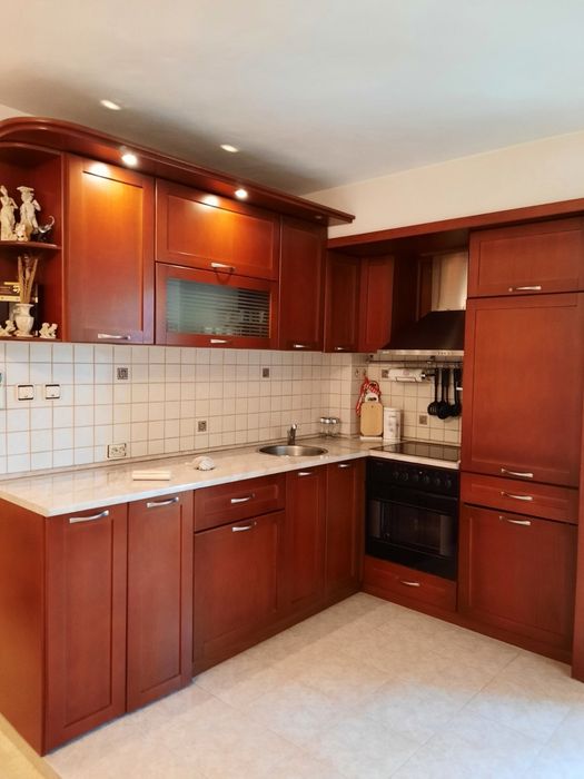 Продава се Тристаен апартамент в Пазарджик, Идеален център - 105 кв.м за 1429 €/кв.м - Снимка #12