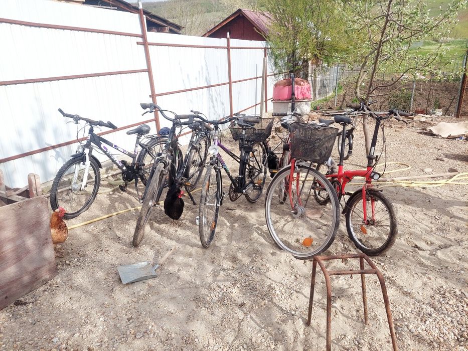 Biciclete de vanzare
