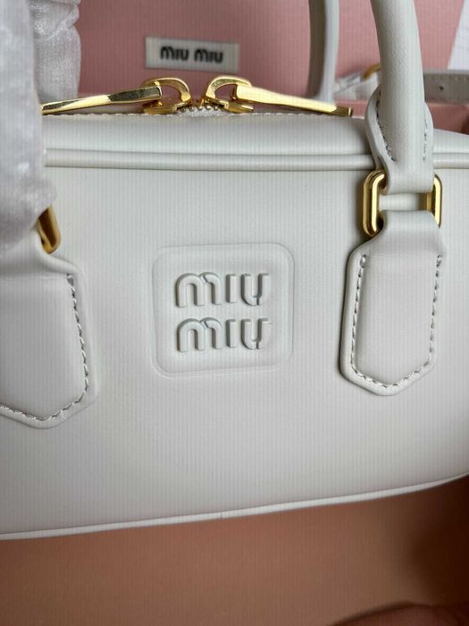 Луксозна Дамска Чанта Miu Miu Ултра топ качество