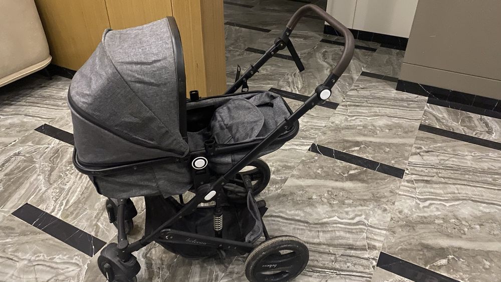 Коляски почти новые