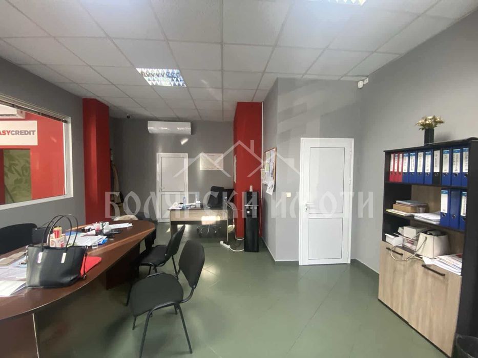 Дава се под наем Офис в Велико Търново, Център - 120 кв.м за 1355 € - Снимка #4