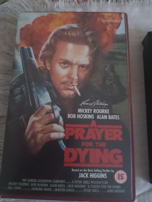A PRAYER FOR THE DYING  - видеокасета ,филм