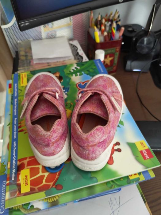 Vand Tenisi fete Biomecanics Mar 27 in stare f buna Pret 130