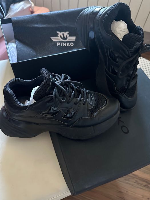 Маратонки Pinko  черни