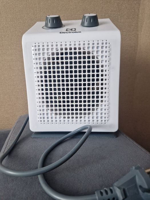 Продам обогреватель Электролюкс
