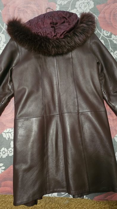 Дамско манто-палто от естествена кожа