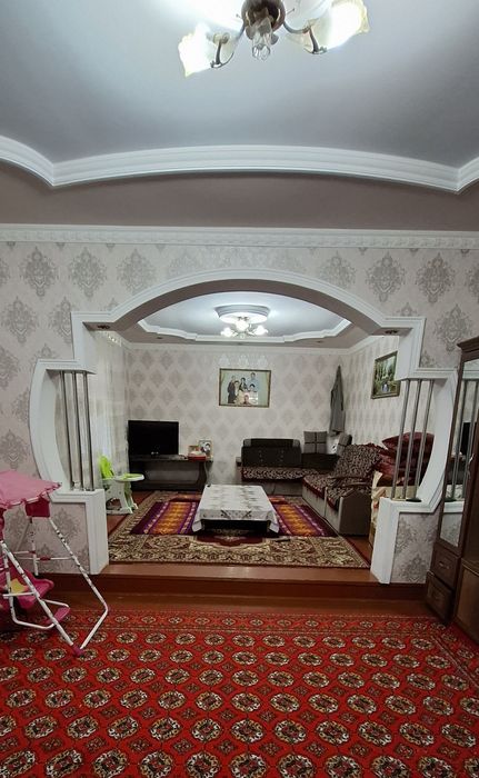 Тез арада угловой уй сатылады