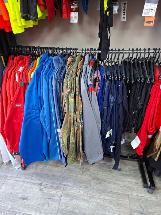 Работни дрехи...