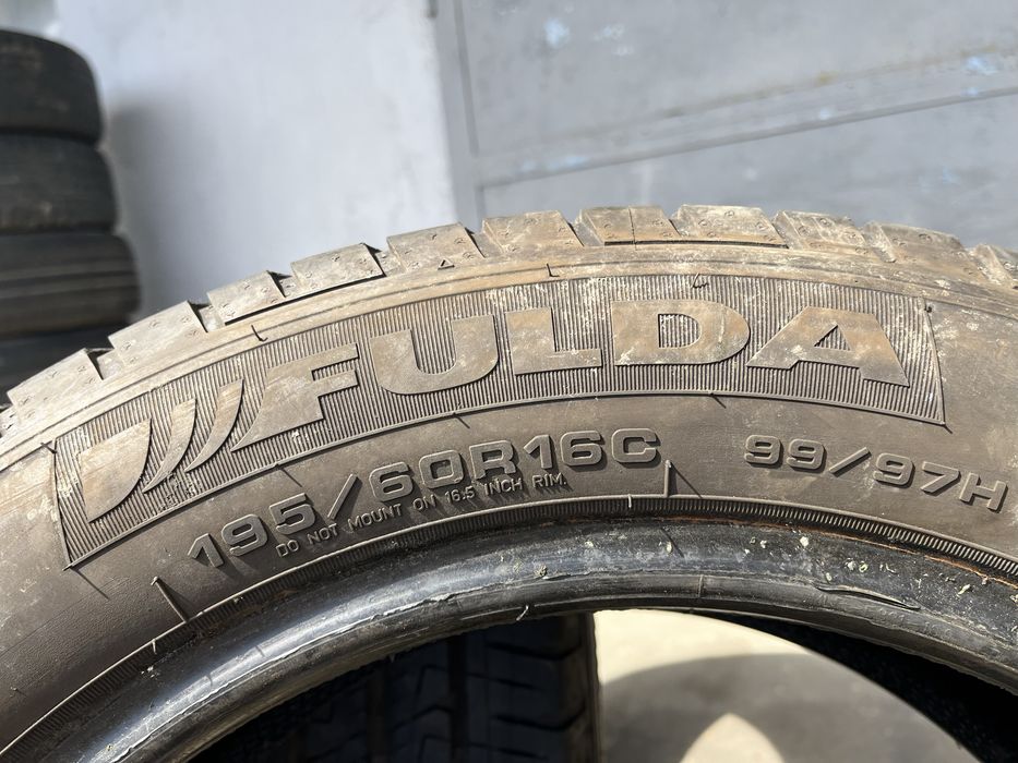 2 бр. летни гуми за бус 195/60/16C Fulda DOT 4720 6 mm