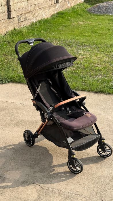 Продается детская коляска