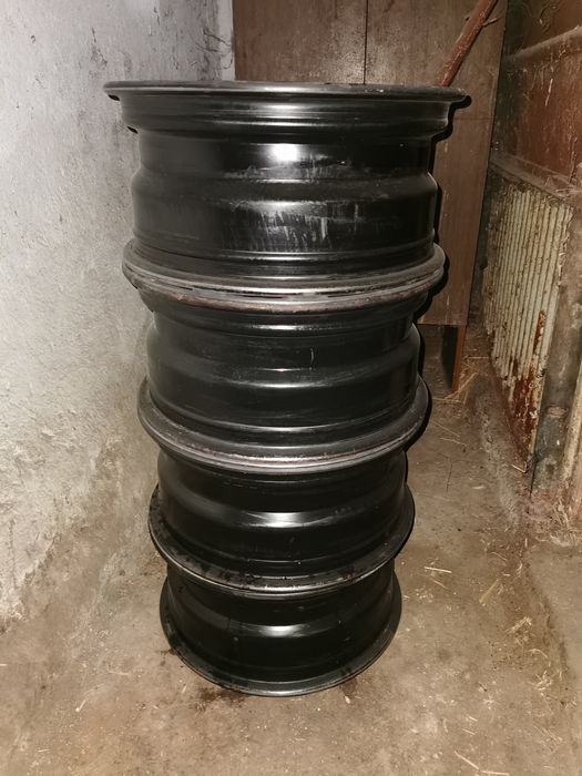 Зимни гуми 215 60 16 железни джанти 5×98