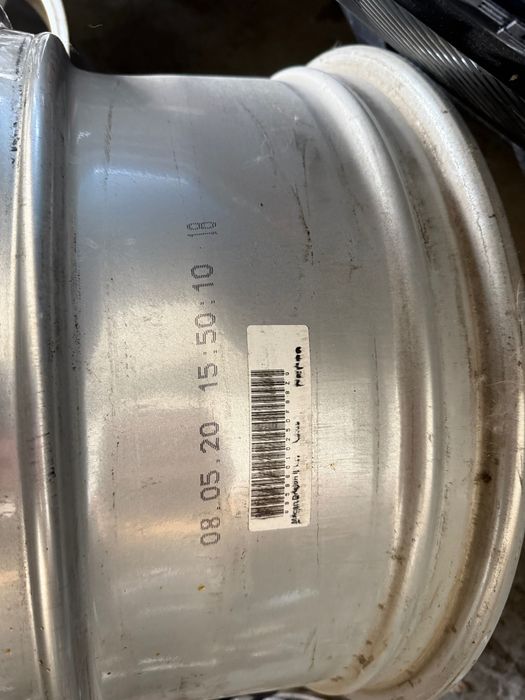 Джанти Порше Макан