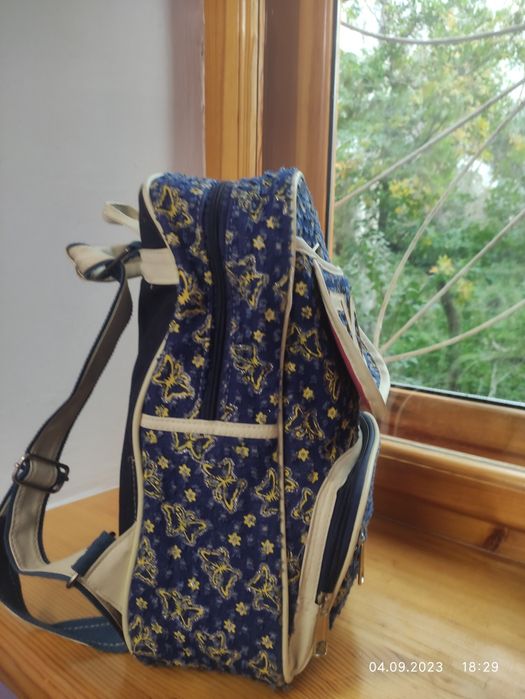 Продам рюкзак детский