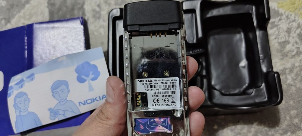 Телефон Nokia 8850