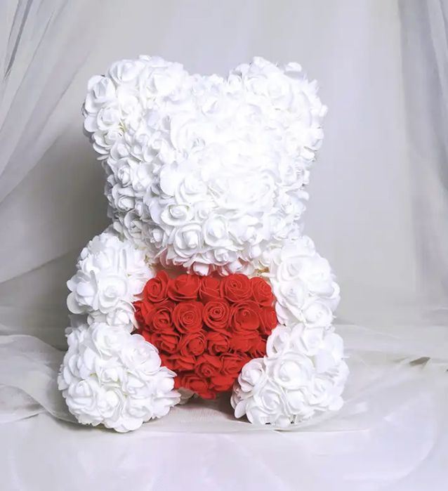 Cadou Valentines Day urdulet din trandafiri de spuma 40 cm