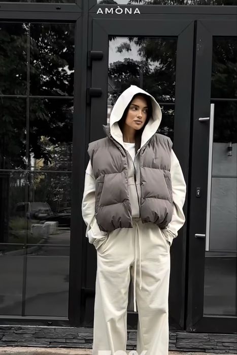 Безрукавка  теплая Amona